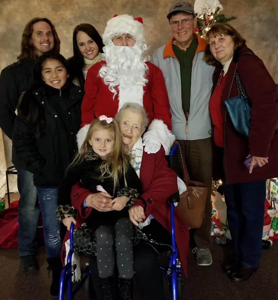 Liliana, Coding Student Family Photo